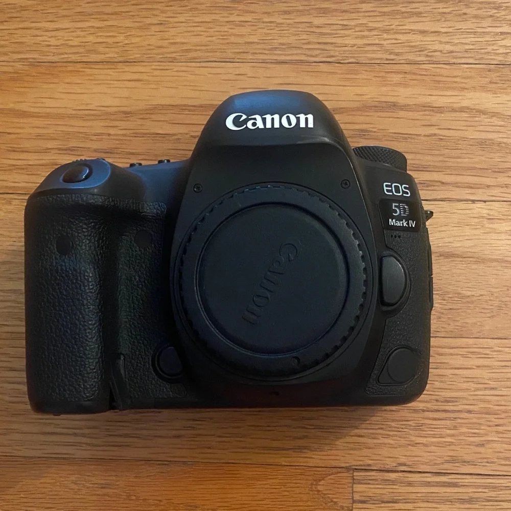 Canon EOS 5D Mark IV Digital Camera Black